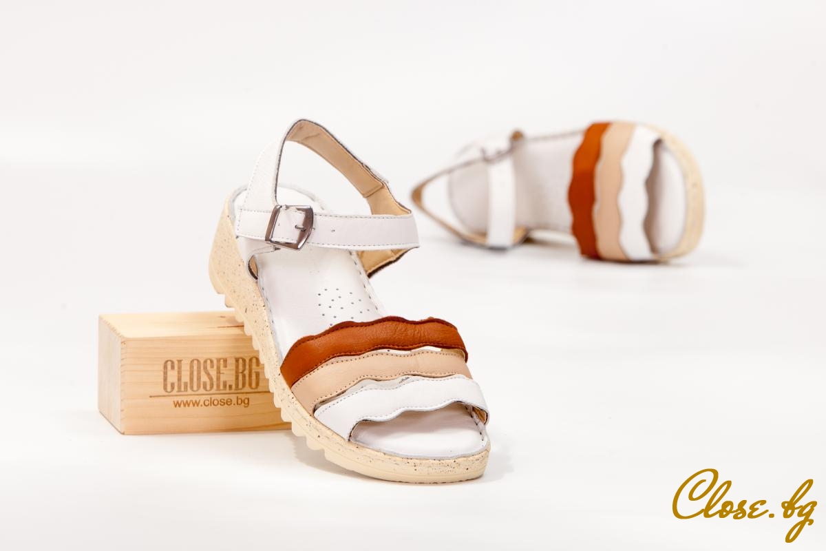 Дамски ежедневни сандали Milba бели с бежово и кафяво