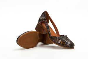 Дамски обувки на ток Juliya черни с принт 2