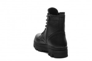 Дамски ежедневни боти Leris черни 2