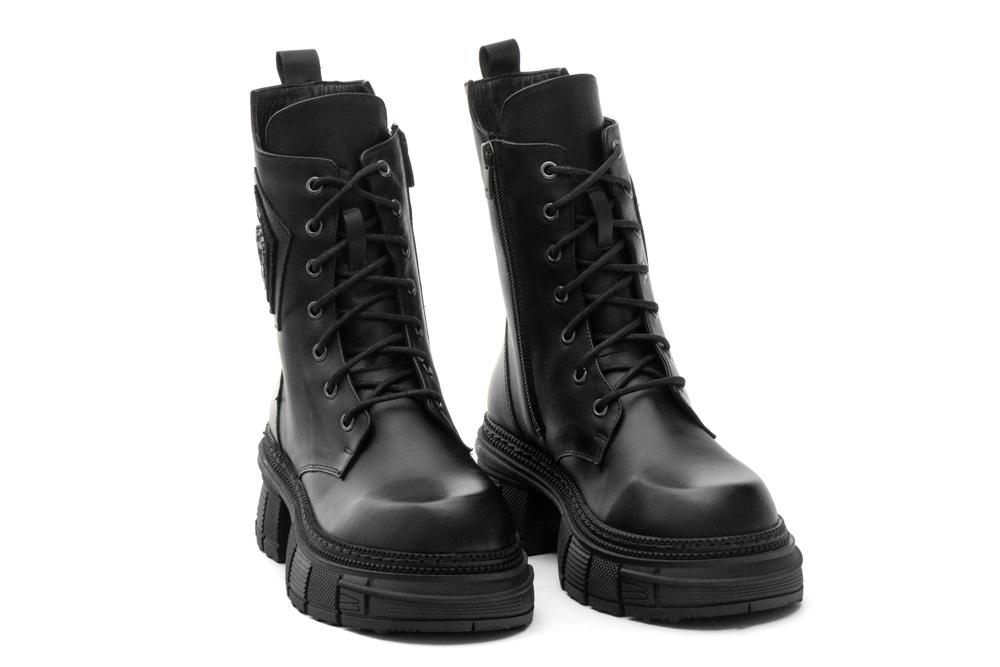 Дамски ежедневни боти Esta черни