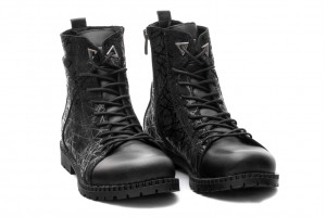 Дамски ежедневни боти Amanda черни