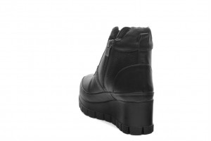 Дамски боти на платформа Loreanna черни 2