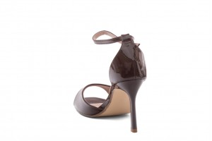 Дамски сандали на ток Elia кафяви 2