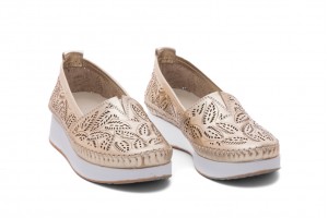 Дамски ежедневни обувки Amala златни