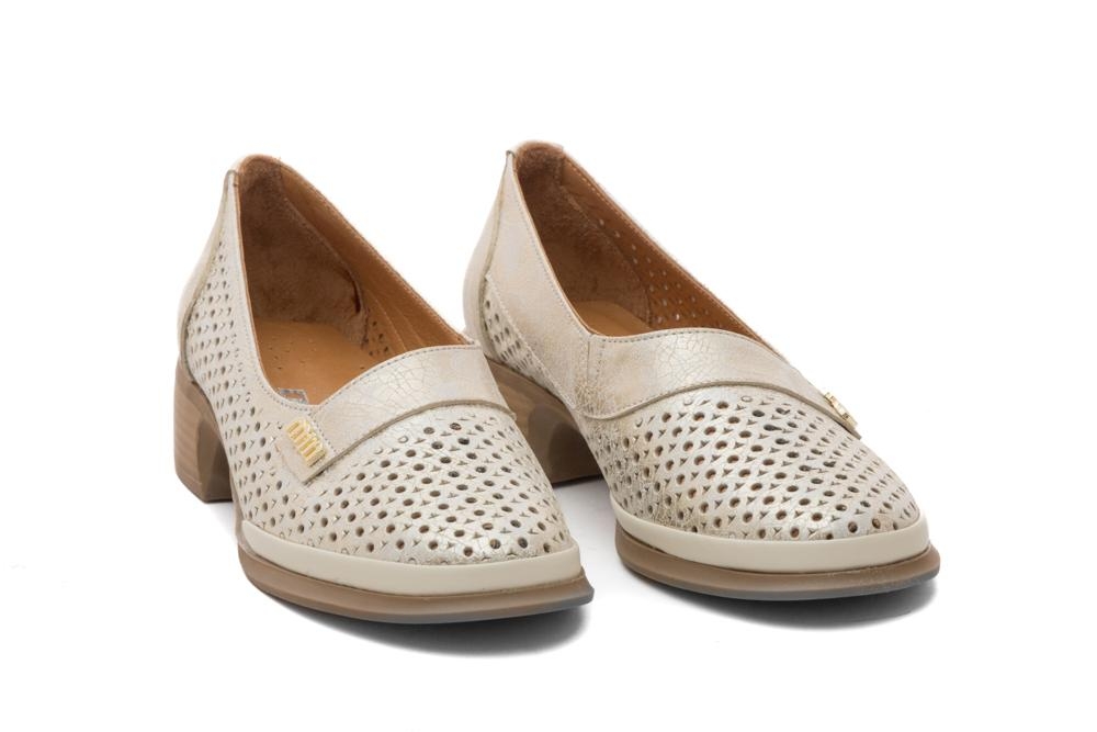 Дамски обувки на ток Emina бежови със златисто