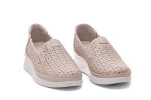Дамски ежедневни обувки Neva бежови