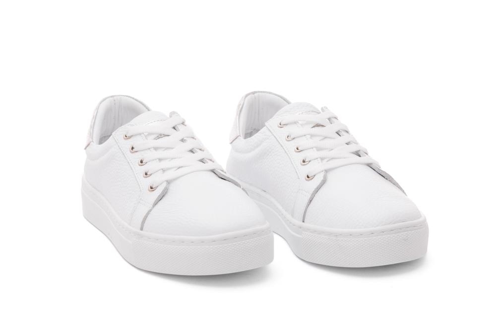 Дамски ежедневни обувки Mira бели със сребро