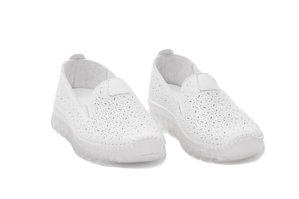 Дамски ежедневни обувки Zassy бели