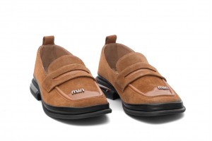 Дамски ежедневни обувки Massara светлокафяви