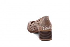 Дамски обувки на ток Lantia бежови 2