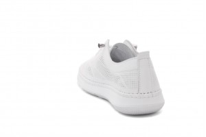 Дамски ежедневни обувки Masara бели 2